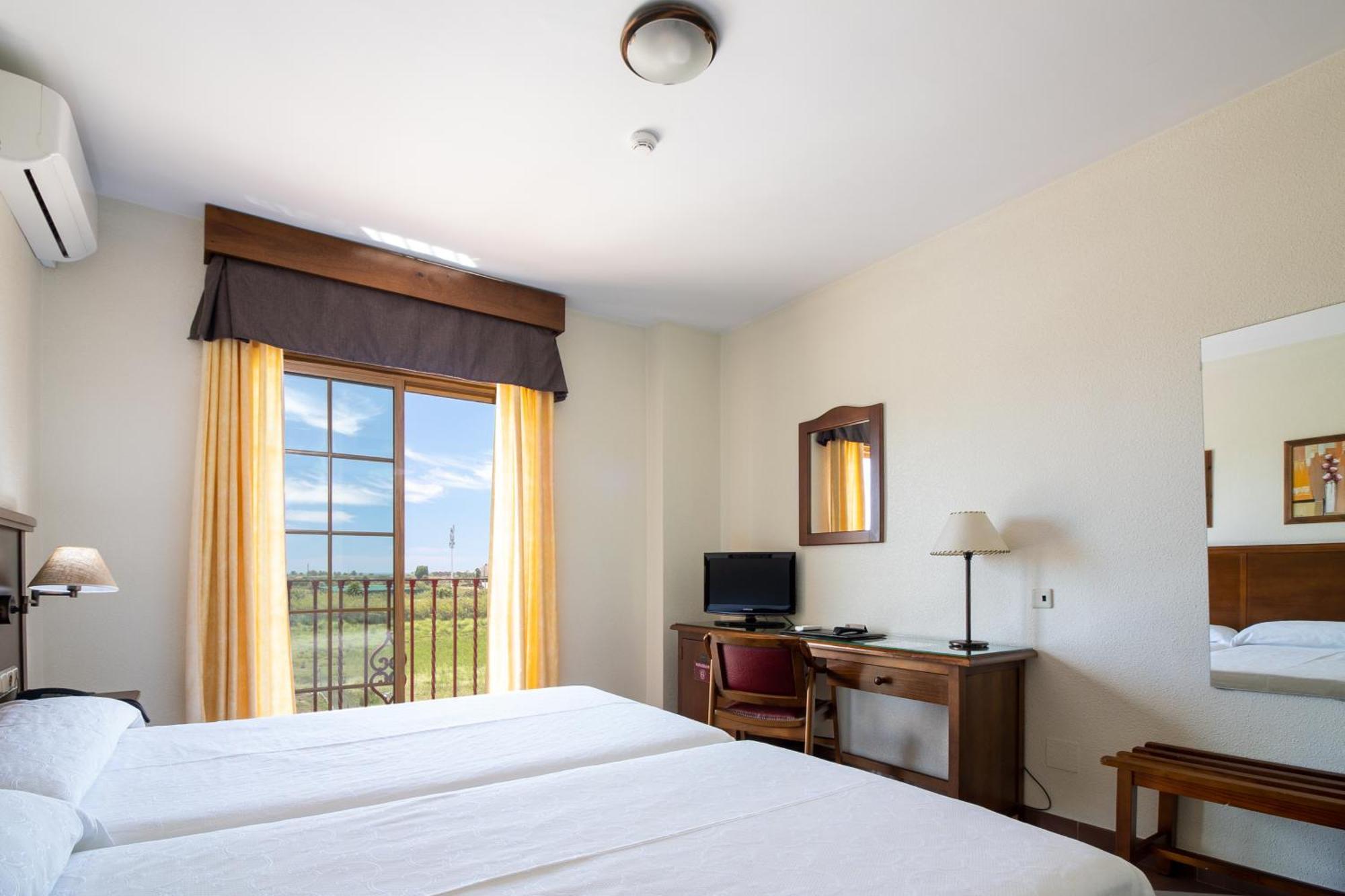 Hotel Avenida Tropical By Bossh! Hotels Salobreña Екстериор снимка