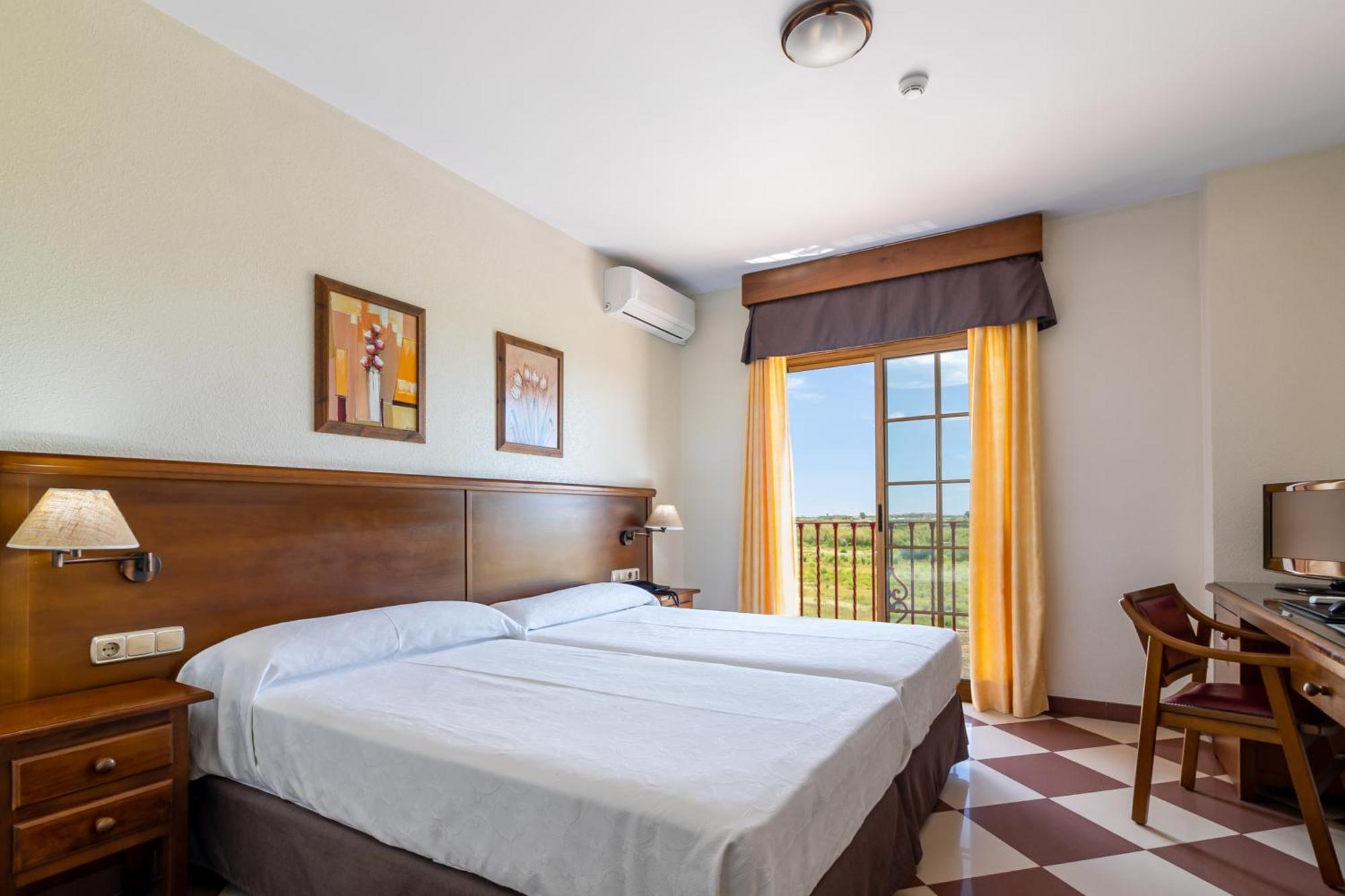 Hotel Avenida Tropical By Bossh! Hotels Salobreña Екстериор снимка