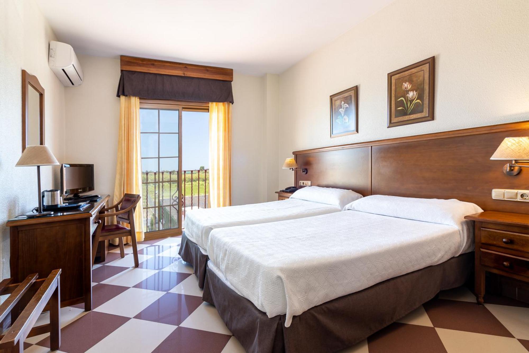 Hotel Avenida Tropical By Bossh! Hotels Salobreña Екстериор снимка